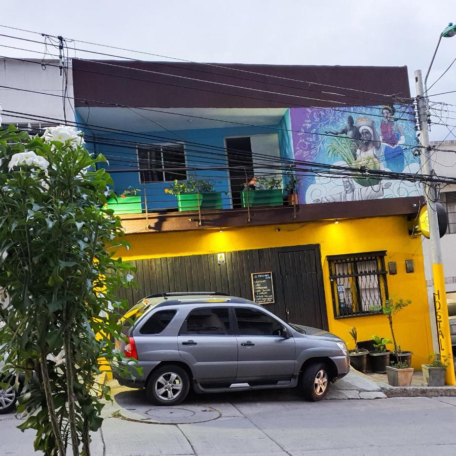 Hostal La Mercedes Street カリ エクステリア 写真