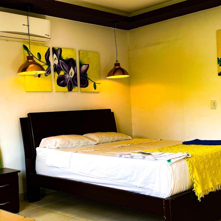 Hostal La Mercedes Street カリ エクステリア 写真